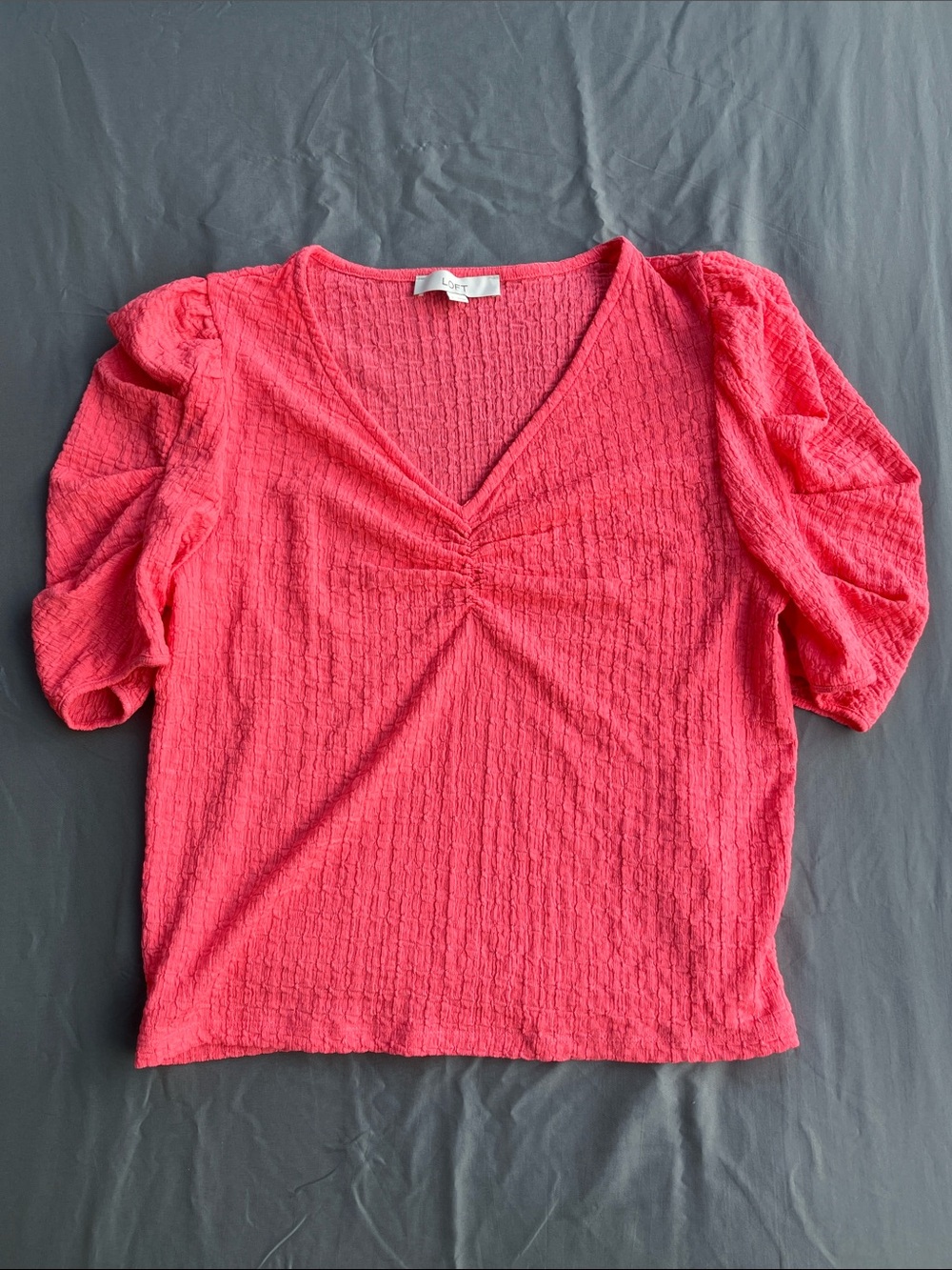 LOFT Coral Pink V-Neck Crinkle Cotton Blouse Shirt with Puffed Sleeves Sz Large